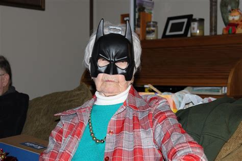 Introducir 81 Imagen Batman Grandma Abzlocalmx