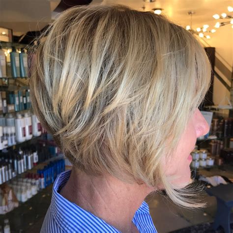 @simone_i_jacob this is another look that is fabulous when worn by older ladies that. 50 Age Defying Hairstyles for Women over 60 - Hair Adviser