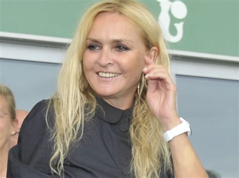 Monika ewa wasowska data i miejsce urodzenia: Zdjęcia: Tak Monika Olejnik wygląda bez wsparcia ...