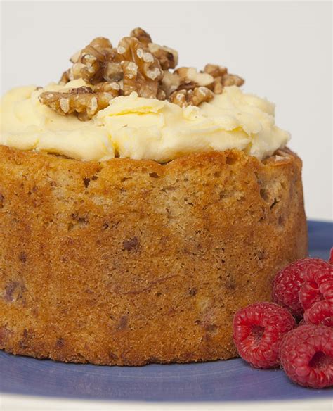 If the caramel topping is still calling to you, despite my warnings that it is terrifically sweet and hardens once set, just. Banana Walnut Cake - Houlihans of Brighton