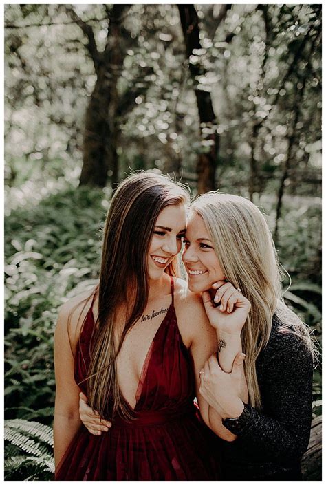 Florida Natural Springs Engagement Shoot Lesbian Pre Wedding Photo Couple Photoshoot Poses