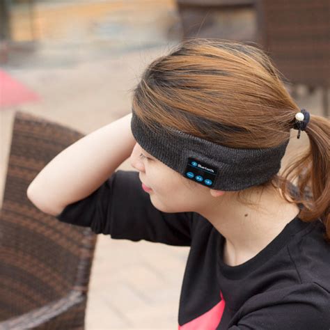 Coolest Wireless Bluetooth Headband For Music Runners Gizmodern