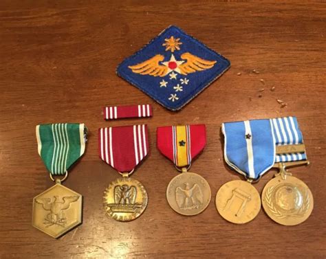 Vintage Korean War Medals And Wwii Era Army Air Force Patch 2900