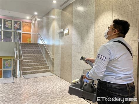 2,883 likes · 5 talking about this. 海軍官兵確診足跡台南防疫大作戰 百貨員工怨：休館算他們的假! | ETtoday地方 | ETtoday新聞雲