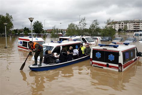 Death Toll Rises To 44 In Worst Ever Balkan Flooding Video Photos