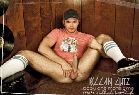 Kellan Lutz Exposed Off His Dick Naked Male Celebrities