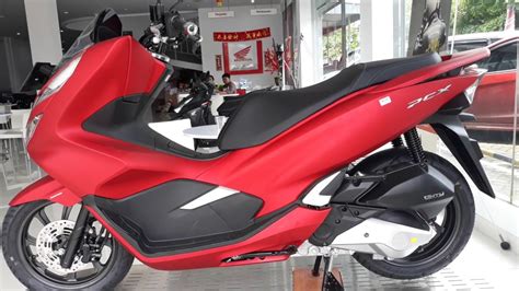 It's also small enough to park almost anywhere and has amazing fuel efficiency. Jual Kredit Motor Honda PCX 150 ESP CBS - All New 2019 ...