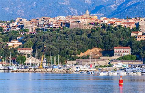 Where To Stay In Corsica Best Areas To Stay In Corsica The Nomadvisor Corsica Bonifacio