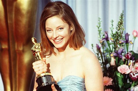 Barbra Streisand Jodie Foster And More Defend Their Early Oscars Gowns