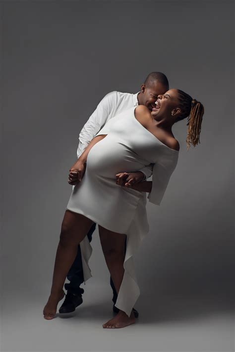 20 Cute Maternity Photoshoot Ideas To Try In 2020 Photography Informers