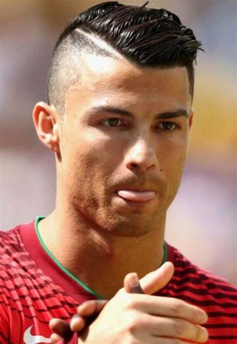 Use custom templates to tell the right story for your business. Ronaldo kenardan ayrılmış saç modeli | Erkek saç modelleri ...