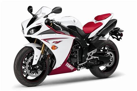 This bodes well for american ben spies who will be riding the yamaha in the upcoming world superbike season. Yamaha YZF-R1 2009 (RN22 14b) decals set white/red US ...