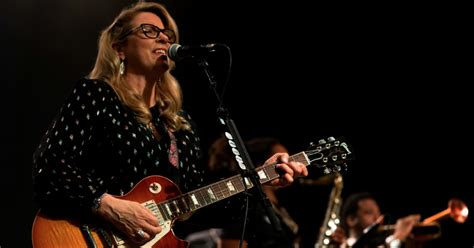 Tedeschi Trucks Band Delivers Emotional Performance At Night 2 In Washington Dc Audiovideo
