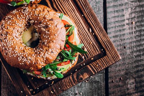 16 Bagel Toppings For Breakfast Lunch And Dinner Insanely Good
