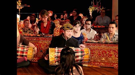 Balinese Gamelan Workshop Concert At Royal Festival Hall Baris Youtube