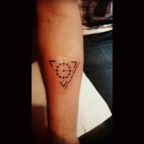 pin-by-aleksandras-gircys-on-tatoo-ideas-tattoos,-tattoo-designs,-triangle-tattoo
