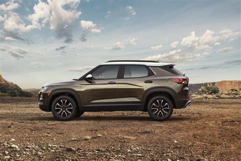 CHEVROLET Trailblazer specs & photos - 2020, 2021, 2022 - autoevolution