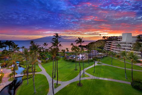 Fall In Love At The Sheraton Maui Resort And Spa