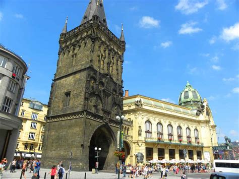 Things To Consider When Choosing A Guide In Prague
