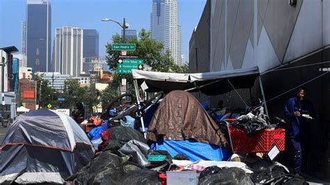 Los Angeles Skid Row Shocking Photos Of Las Growing Slum The