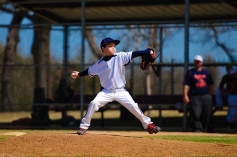 Life Lessons Learned From Youth Baseball Countryside Ymca