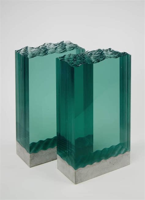 Джеймс макэвой, брюс уиллис, сэмюэл л. 'New Lands' - A Glass Sculptures that Look like Ocean ...