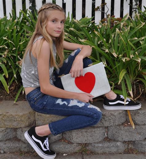 Kids And Tween Style Influencers Minifashionaddicts On Instagram