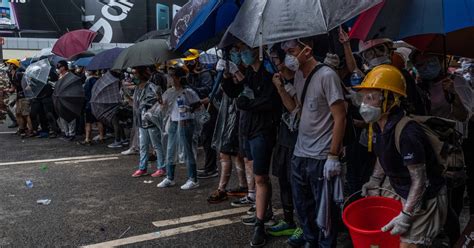 Hong Kong Police Fire Tear Gas And Rubber Bullets At Extradition