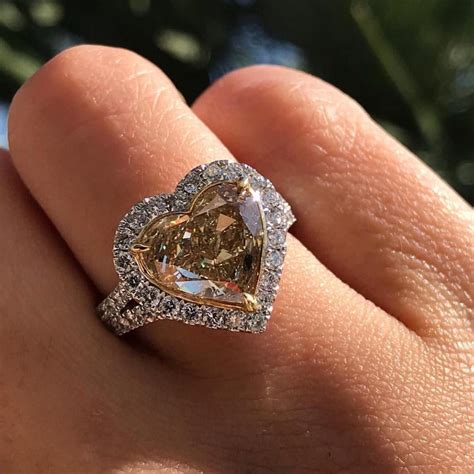 Raymond Lee Jewelers On Instagram You Gorgeous Engagement Ring
