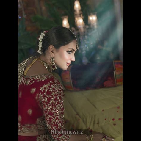 actress fiza ali beautiful bridal photo shoot reviewit pk