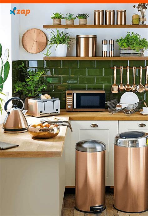 You don't have to break the bank when it comes to getting the golden look in your home. 15+1 cool rose gold home decor accessories | Loftspiration