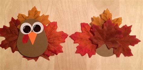 Thanksgiving Crafty Turkey With Leaves Fall Leaves Fall Crafts