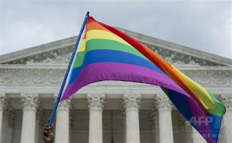 同性婚先行導入州で高校生の自殺率低下、米調査 写真1枚 国際ニュース：afpbb News