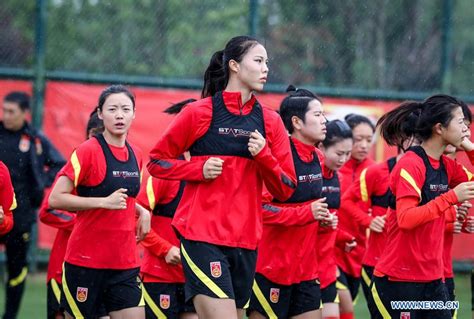 China S Women S National Football Team Attends Training Session In Suzhou Xinhua English News Cn