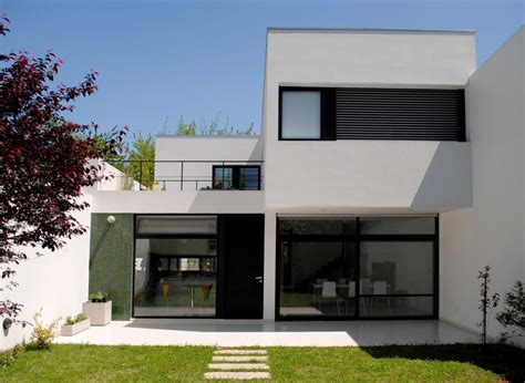 desain rumah berbentuk kotak minimalis modern desain