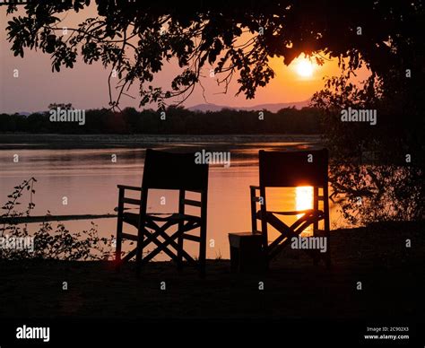Luangwa River Hi Res Stock Photography And Images Alamy