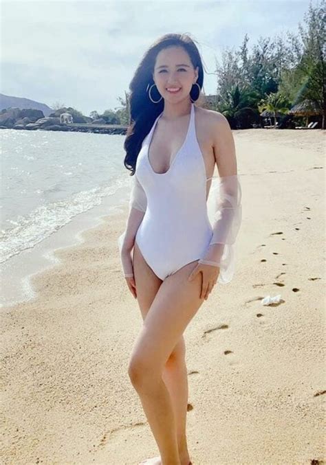 Mai Phuong Thuy Nude Telegraph