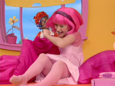 lazy town stephanie hot lazytown biography brooke pinterest lazy town and biography