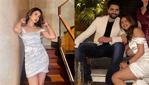 Rakul Preet Singh Spends Some Quality Time With Bf Jacky Bhagnani Shares A Mushy Pic With Him