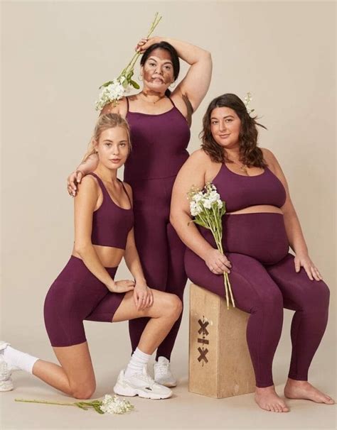 Girlfriend Collective Activewear Review by an Over-40 Curvy Woman - Wardrobe Oxygen
