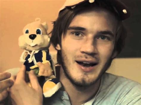 Youtube Games Star Pewdiepie Could Go Solo At The End Of 2014