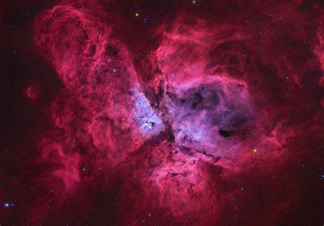 Ngc 3372 The Great Carina Nebula Spektrum Der Wissenschaft