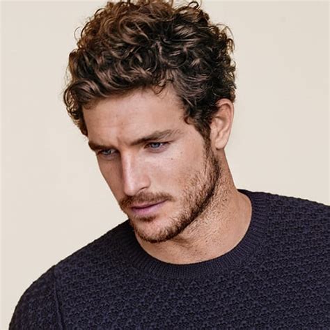 Top Men S Curly Hairstyles 2022
