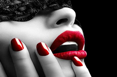 SUPERB SEXY EROTIC RED LIPS WOMAN CANVAS QUALITY WALL