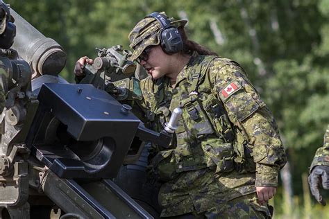 canadian army reserve canada ca