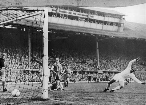 R madrid 7 e frankfurt 3 in may 1960 at hampden park. Football's golden years: The magic of Real Madrid - From ...