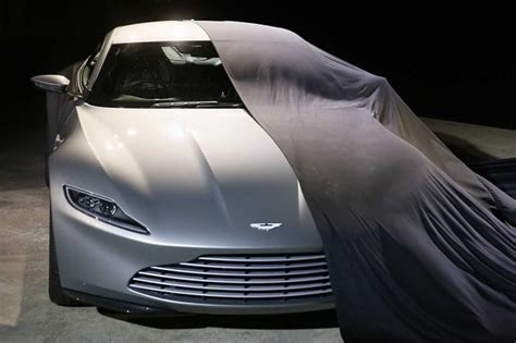 James Bonds Aston Martin Db10