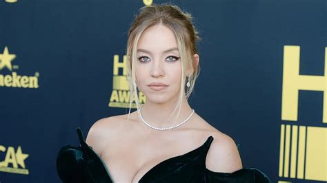 euphoria star sydney sweeney s father went out during her explicit post show scenes us