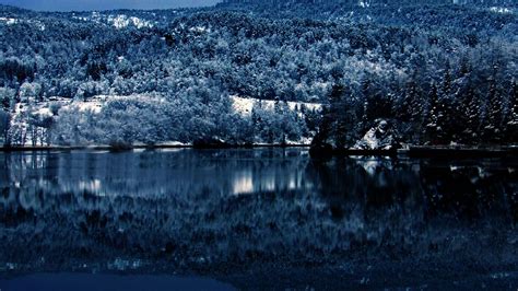 Download Lake Reflection Winter Desktop Wallpaper