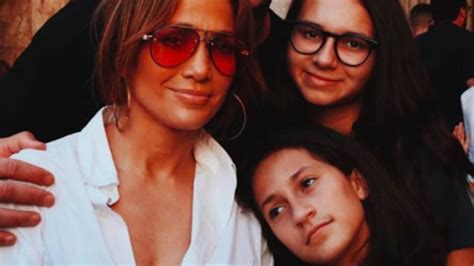 Jennifer Lopez Transforms Stepdaughter Natasha S Appearance With Lockdown Makeover Hello